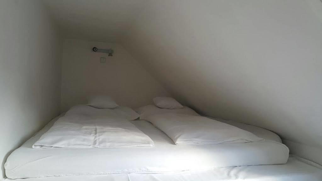 Kern 3* Praga